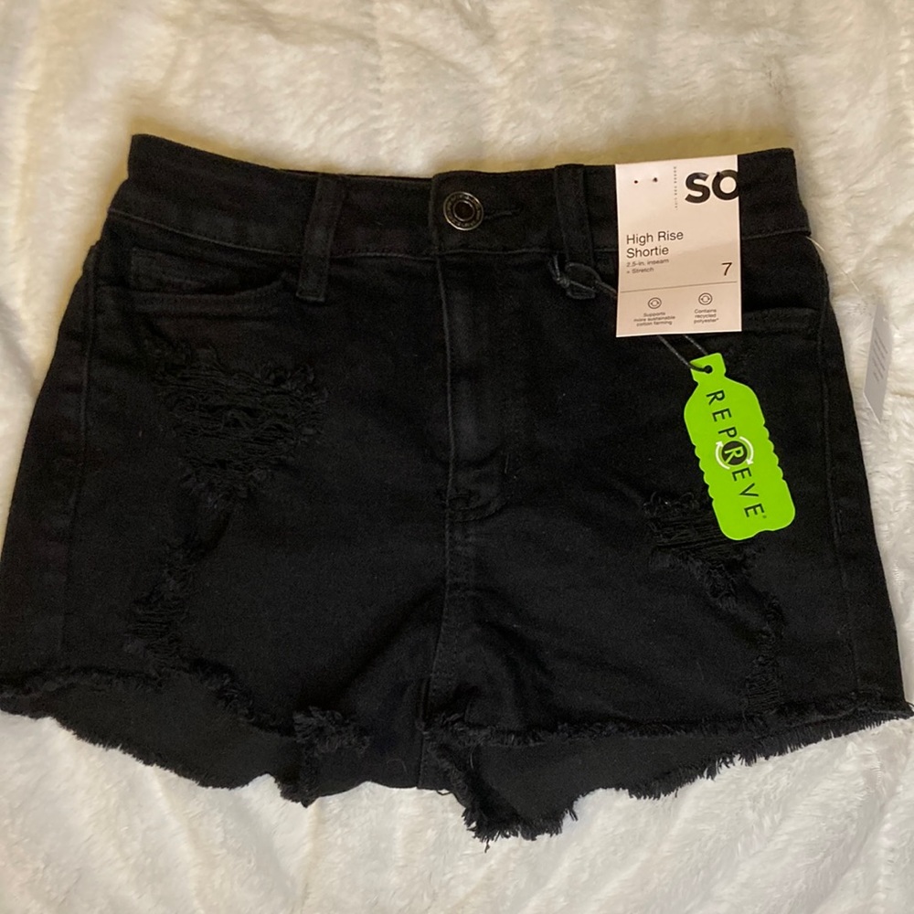 NWT SO “High Rise Shortie” Black Jean Shorts